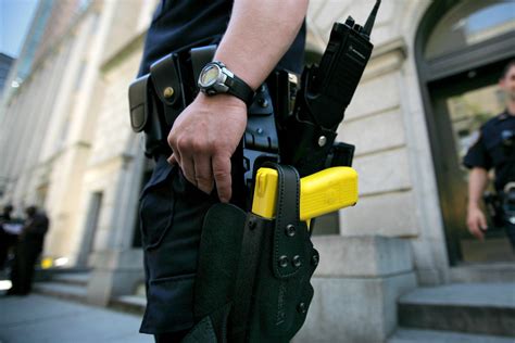 Complaint Board Softened Report On Police Use Of Tasers The New York Times