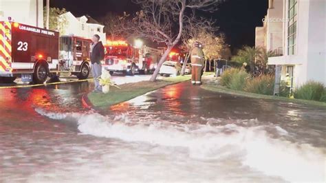 Large Water Main Break In Pacific Palisades Causes Flooding Shuts Down