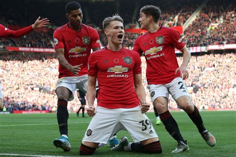 B/r football ranks telling a funny story about how scott mctominay apparently winds up opposing players by talking to them on the pitch. Scott McTominay reveals anger within Manchester United ...