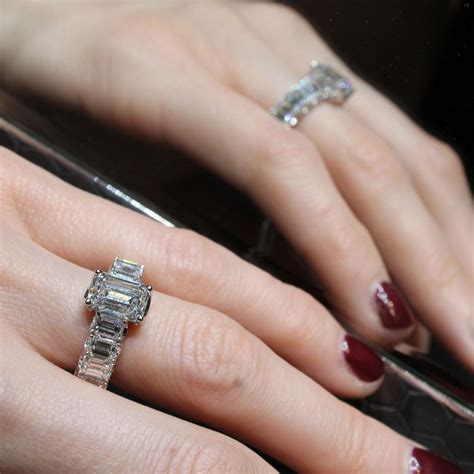 How To Choose An Engagement Ring To Suit Your Hand Shape The