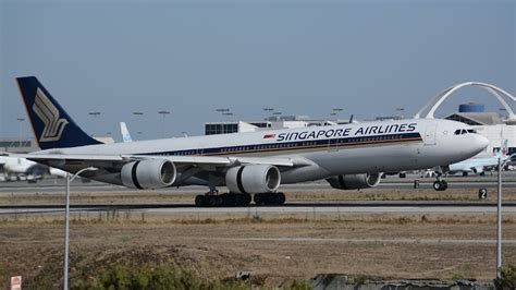 Singapore Airlines Airbus A340 500 9v Sgc Landing At Lax Youtube