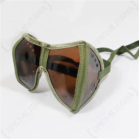 tank goggles and case post ww2 surplus panzer safely glasses with case army ebay