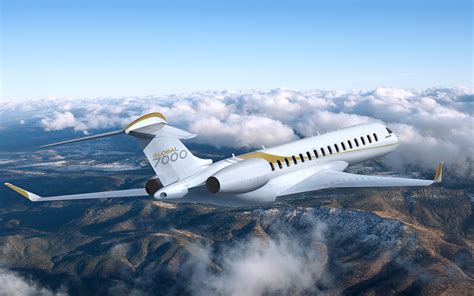 Bombardier Registers First Global 7000 Corporate Jet Investor