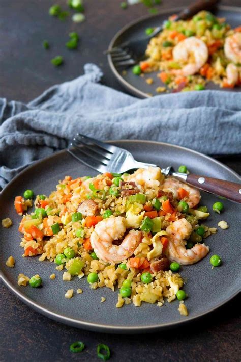 Cooking cauliflower rice prevents it from developing a funky smell as quickly. Shrimp Cauliflower Fried Rice Recipe - Low Carb Dinner