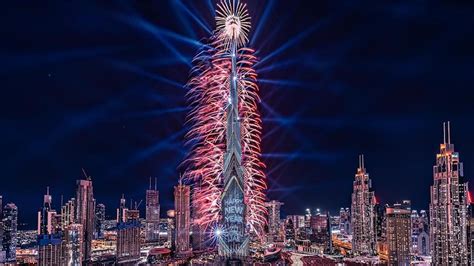 Watch Amazing New Year Fireworks At Dubais Burj Khalifa Businesstoday