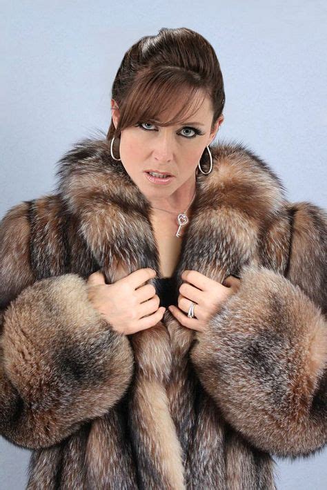 Christina Carter Fur Fashion Guide Furs Fashion Photo Gallery Fur Coats Women Fur Fashion Fur