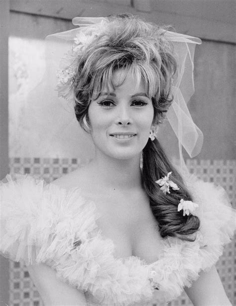 Jill St John Bio About This Hot Actresss Career Married Life And Cookbook