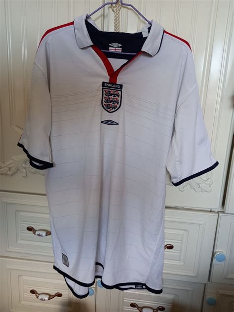 See more of 新英格蘭地區臺灣同學會聯合會 on facebook. Umbro 英格蘭波衫 England ＃byeoldstyle, 運動產品, 運動衫 - Carousell