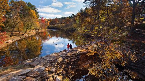 The Best Hotels Closest to Petit Jean State Park in Russellville for