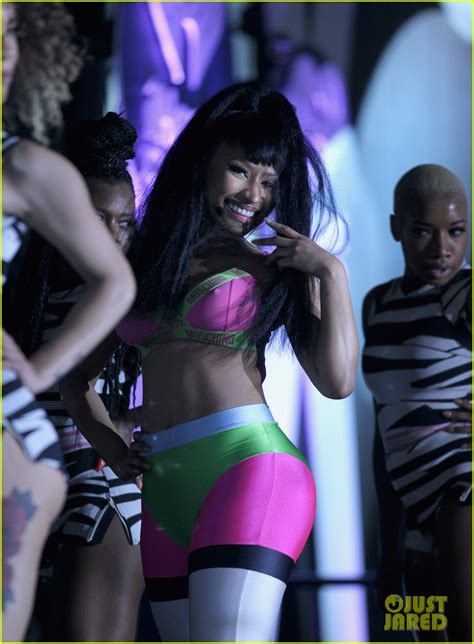 Nicki Minaj Shows Off Killer Curves In Neon Spandex Photo 3382363 Bebe Rexha David Guetta