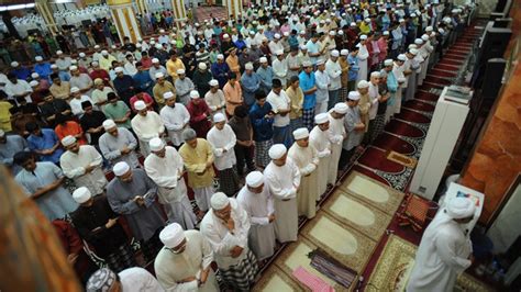 Saya mendengar rasulullah shallallahu 'alaihi wa sallam bersabda 37 Tata Cara Sholat Jumat yang Benar (Lengkap) - Freedomnesia