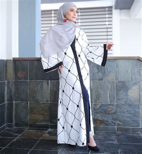 Mz Garment Woman Long Sleeve Abaya Islamic Female Muslim Apparel Ladies Kaftan Long Women S