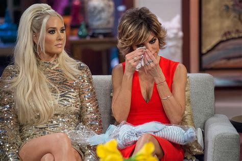 Lisa Rinna’s Daughters Reveal How Their Mother Taught Them About Sex