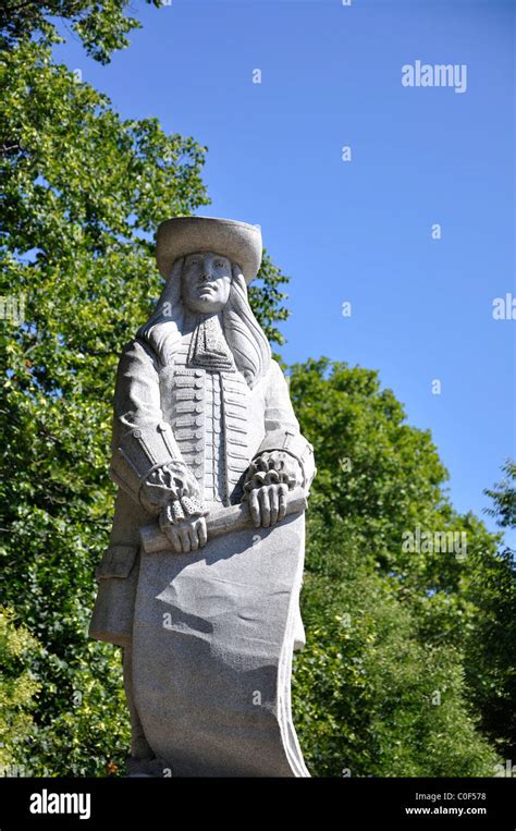 Statue Of William Penn In Penn Treaty Park Philadelphia Pennsylvania