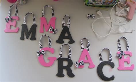 They provided the baby elephant backdrop and stand. Bonnie's Crafty Corner: Zebra themed baby shower