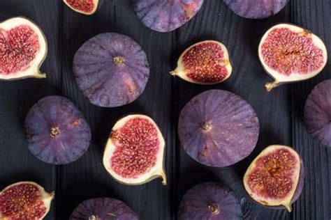 What Do Figs Taste Like Definitive Guide Medmunch