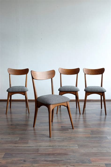 Set Of 4 Danish Style Dining Chairs Renové