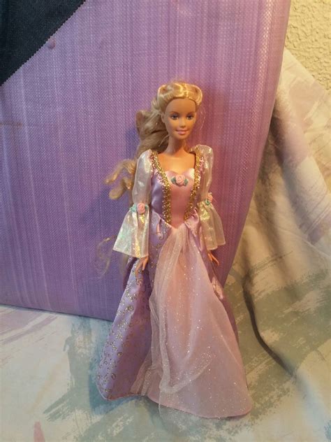 Vintage Disney Princess Barbie Very Nice Dress However Her Hair Is A Mess Vintage Disney