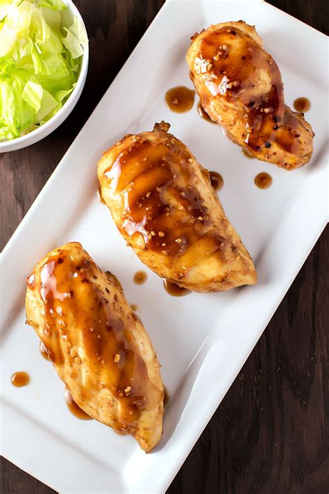 If you're looking for an easy balsamic chicken recipe, you've come to the right place! Grilled Honey Balsamic Chicken - Homemade Hooplah