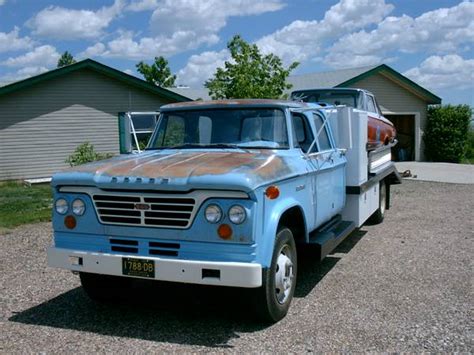 How much does a nascar hauler cost? Dodge NASCAR Hauler Replica is Dirt Cheap on Craigslist ...