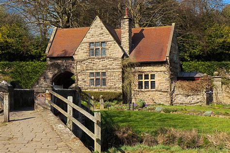 Old English House Free Stock Photo Public Domain Pictures