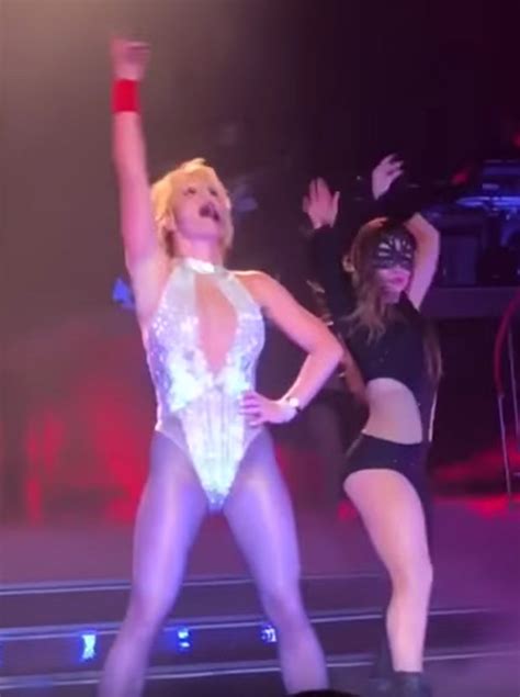 Britney Spears Star Suffers Major Wardrobe Malfunction During Piece Of