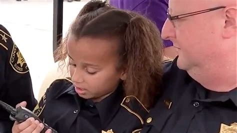 Girl Battling Rare Illness Gets To Be Cop For A Day Abc13 Houston