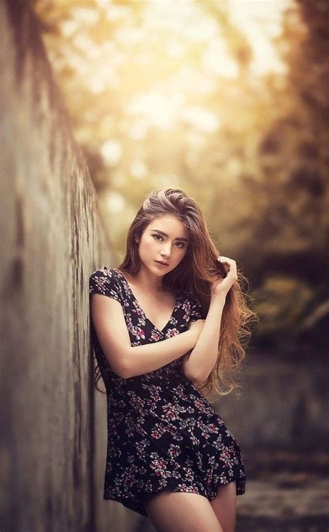 10 cute poses for pictures 6 in 2020 photography poses women fashion model photography