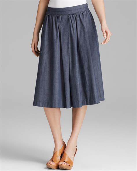 Adrianna Papell Pleated Chambray Skirt In Blue Dusty Navy Lyst