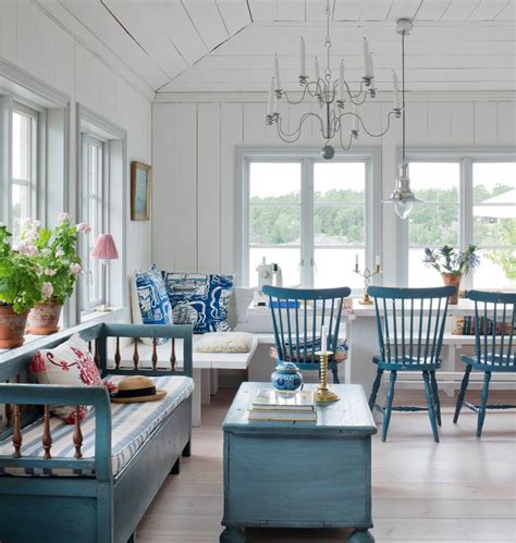 Beach House Interiors 18 Ways To Get The Coastal Look Real Homes