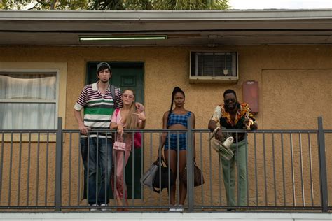 Review Zola Starring Taylour Paige And Riley Keough Culture Mix