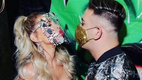Marcos hernández es el nombre completo de la pareja de lyn may, sin embargo, es conocido en el mundo del entretenimiento como marko d1, . Lorena Herrera y Markos D1 estrenan canción > :: ORT RADIO