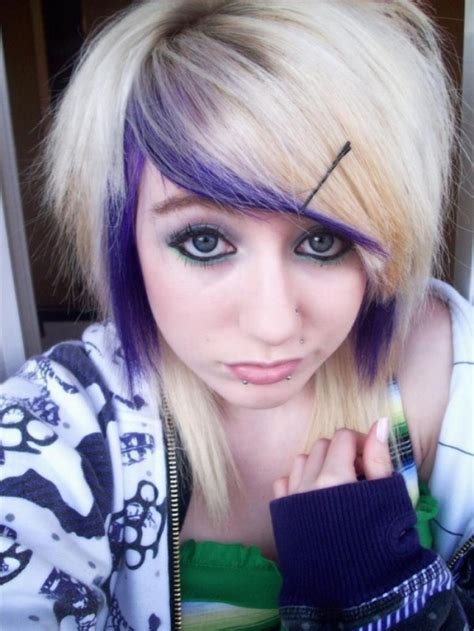 Short Emo Hairstyles For Girls With Thick Hair Emo Hair Emo Girl