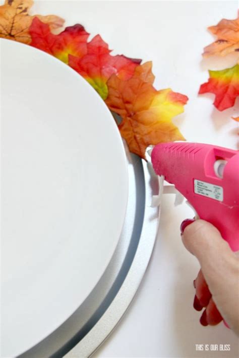 Diy Maple Leaf Charger Plate My Dollar Store Diy This Is Our Bliss