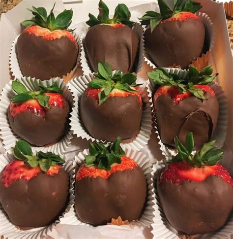 Chocolate Covered Strawberries Bertha Maes Brownies