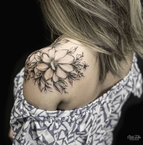 Shoulder tattoo for women, tattoos for women. 26 Awesome Floral Shoulder Tattoo Design Ideas For Woman ...