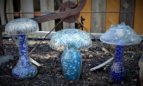 10 Creative Mushroom Projects For Your Garden