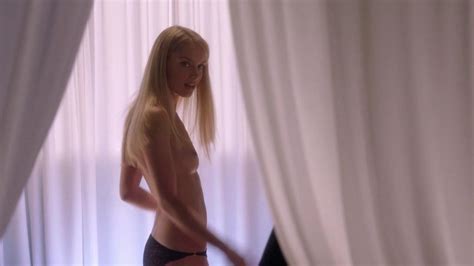 Naked Rachel Skarsten In Transporter The Series
