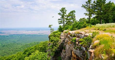 6 Most Beautiful Mountains In Arkansas