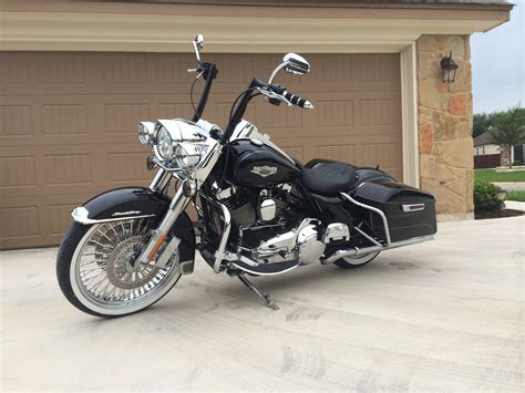 2014 Harley-Davidson® FLHR Road King® (Black), Lawton, Oklahoma (616649