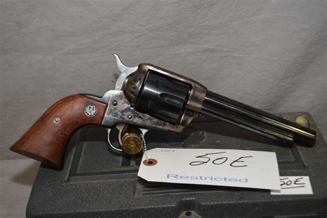 Ruger Model Vaquero 45 Colt Cal 6 Shot Revolver W 140 Mm Bbl Blued