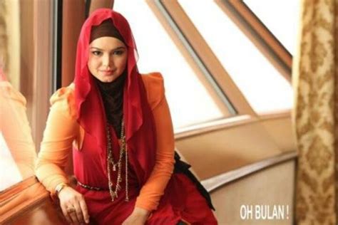 siti nurhaliza hijabi style muslimah fashion islamic fashion