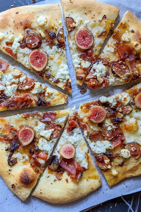 Caramelized Onion Fig And Prosciutto Pizza Unapologetic Eats Recipe