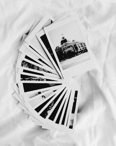 Pinterest Glamourouss Polaroid Photography White Aesthetic