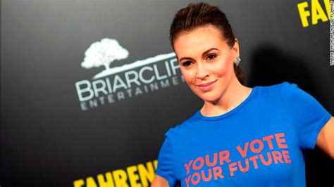 Alyssa Milano Why The Time Is Now For A Sexstrike Opinion Cnn