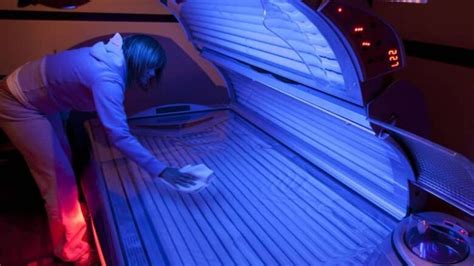 Tanning Beds Now Off Limits For Pei Minors Cbc News