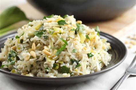 Recipe | vegan greek rice: easy greek rice