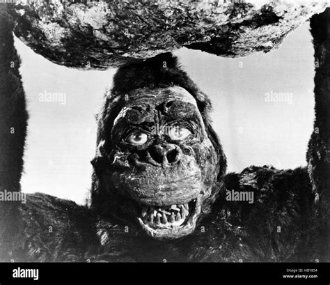 King Kong Escapes King Kong 1967 Stock Photo Alamy
