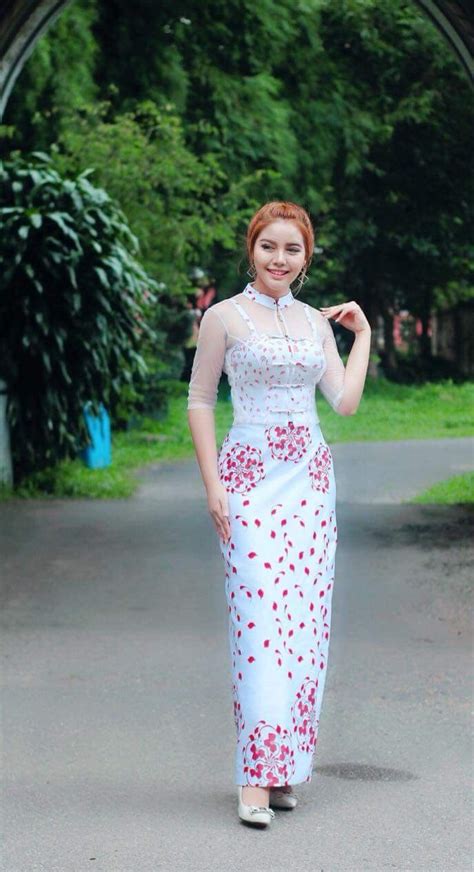 Khin Yadanar Nwe Artofit Myanmar Traditional Dress Myanmar Dress