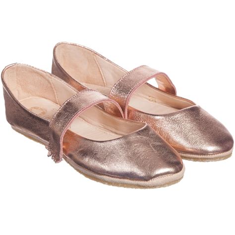 Vince camuto stands for quality and on trend collections of shoes, handbags, apparel, and more! Easy Peasy - Girls Rose Gold Leather 'Billy' Slipper Shoes | Childrensalon